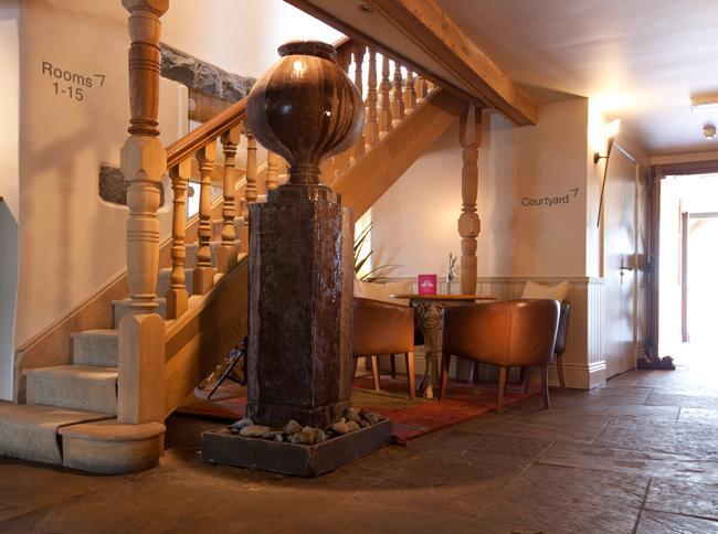 The Farmhouse Hotel And Restaurant Saint Saviour ภายใน รูปภาพ