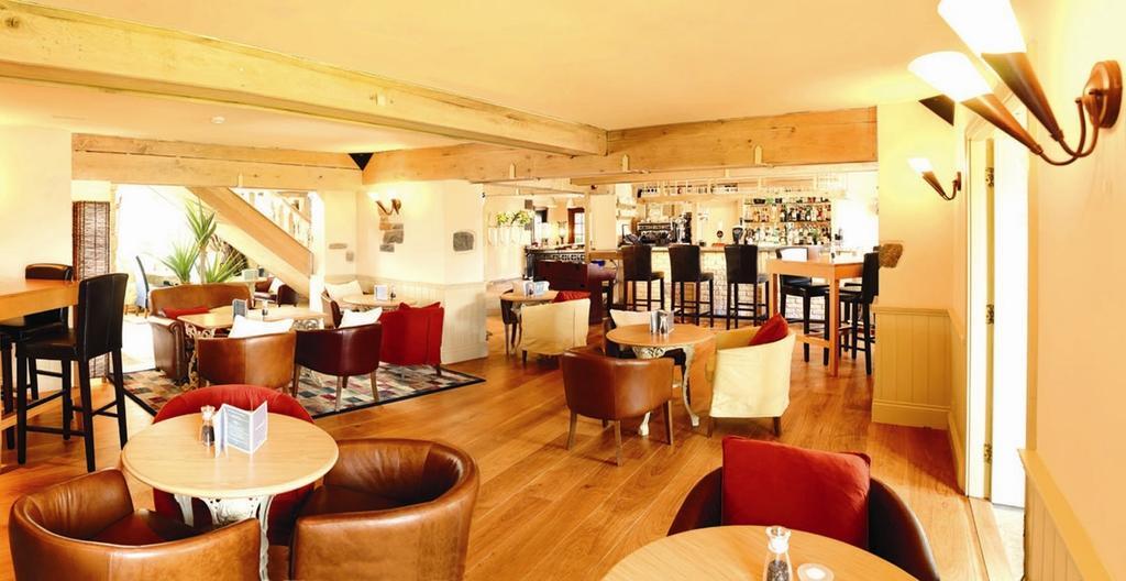 The Farmhouse Hotel And Restaurant Saint Saviour ภายใน รูปภาพ